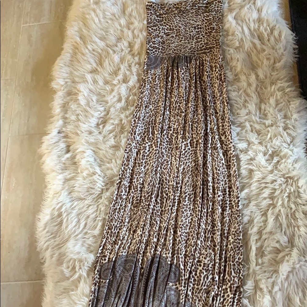 Leopard strapless dress